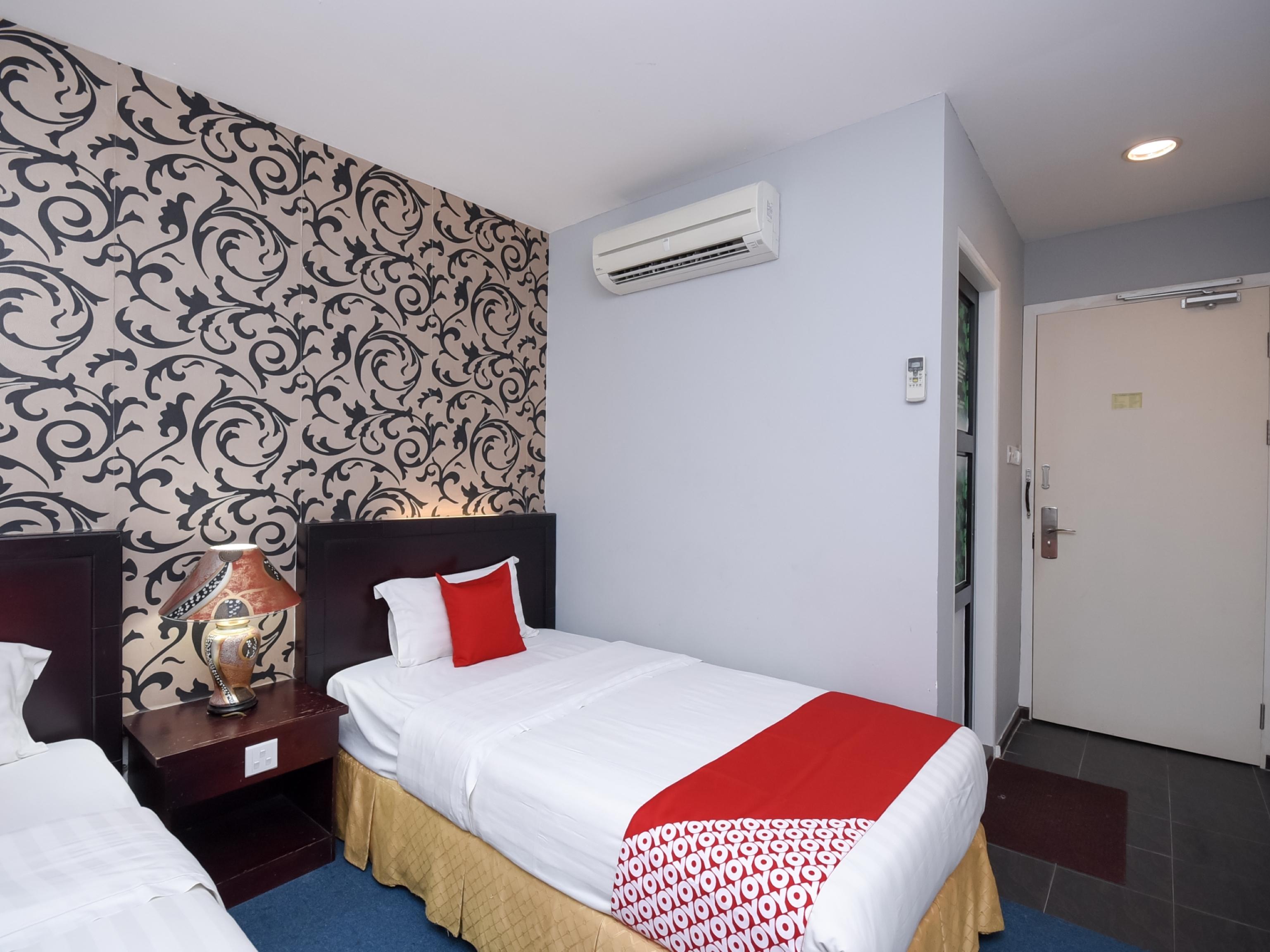 Super Oyo 89604 City Home Stay Miri Esterno foto