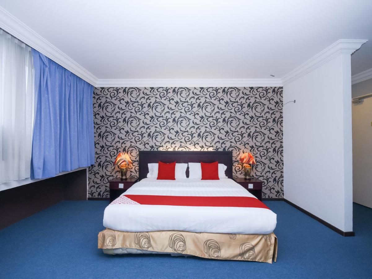 Super Oyo 89604 City Home Stay Miri Esterno foto