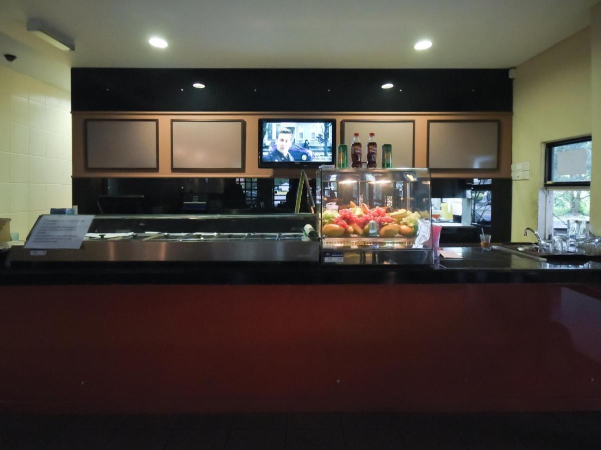 Super Oyo 89604 City Home Stay Miri Esterno foto