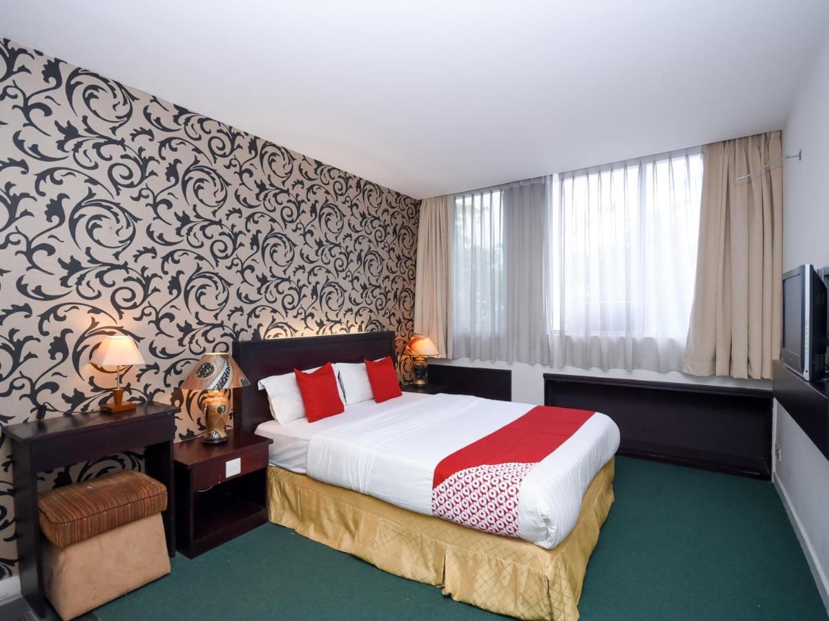 Super Oyo 89604 City Home Stay Miri Esterno foto