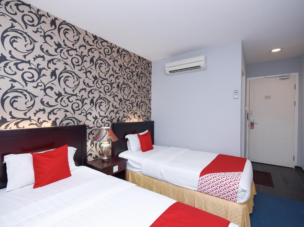 Super Oyo 89604 City Home Stay Miri Esterno foto