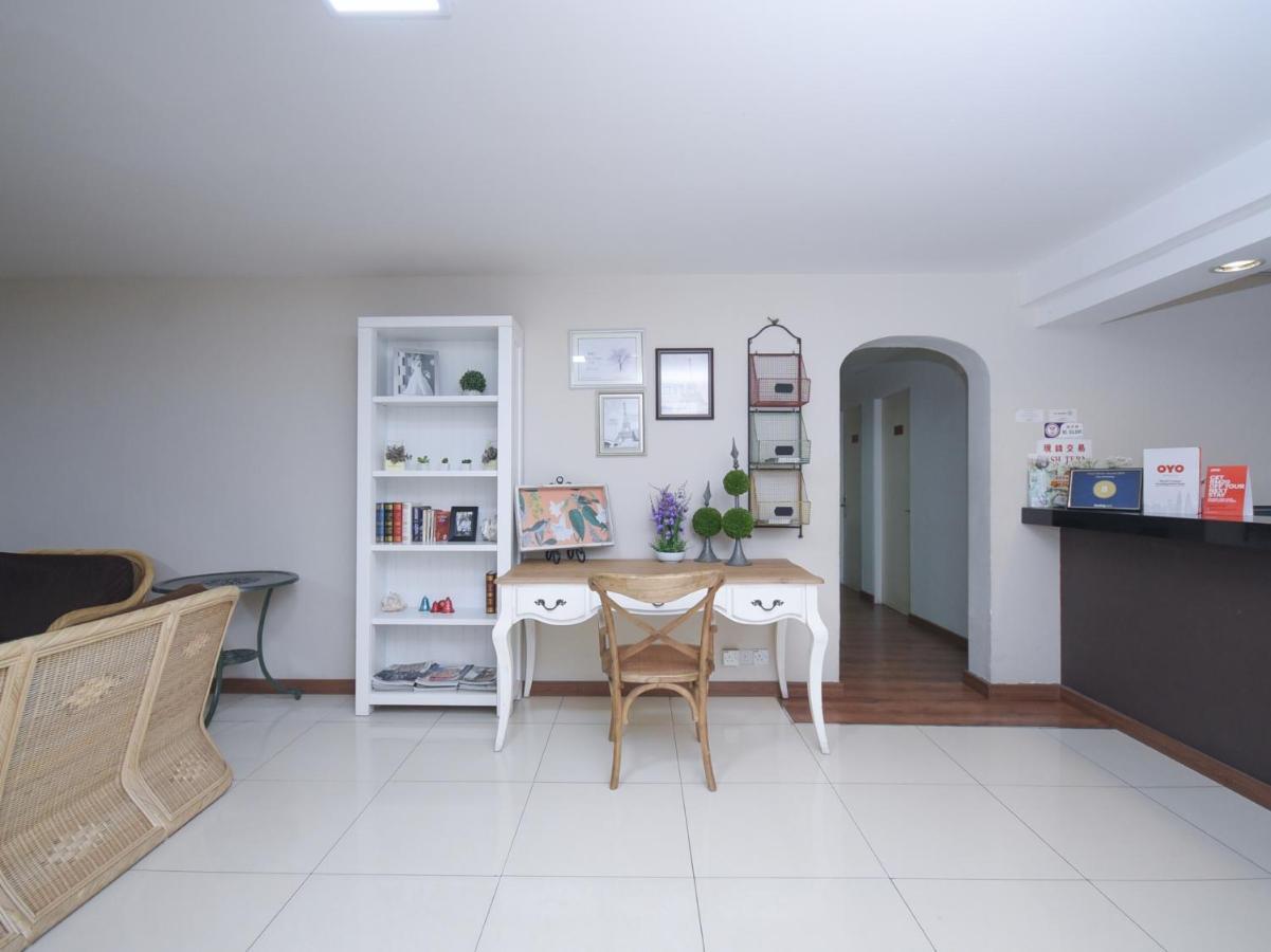 Super Oyo 89604 City Home Stay Miri Esterno foto