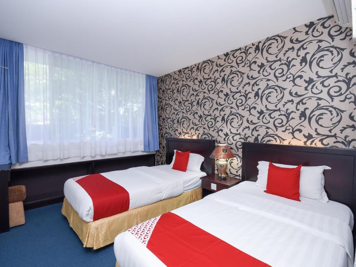 Super Oyo 89604 City Home Stay Miri Esterno foto